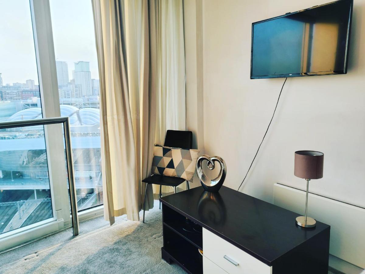 Cityscape Apartment In Birmingham With Self Checkin Ngoại thất bức ảnh