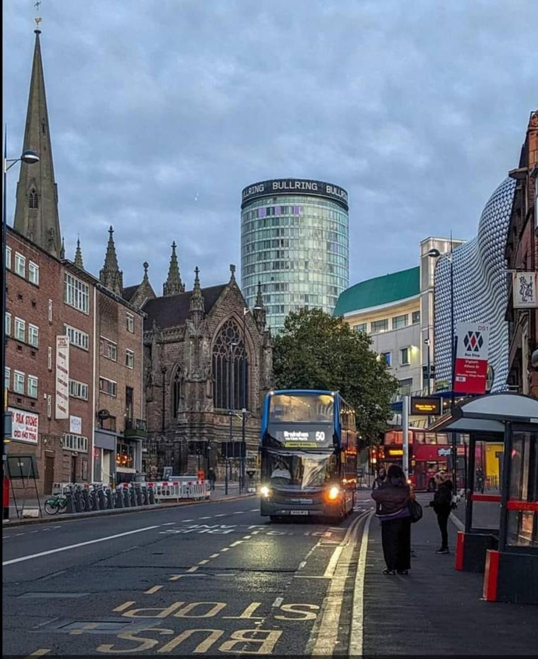 Cityscape Apartment In Birmingham With Self Checkin Ngoại thất bức ảnh